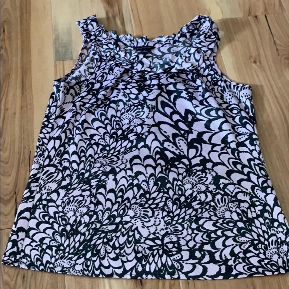 ❤️ Banana Republic tank/blouse
